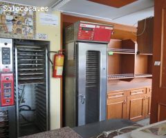 Local comercial en Venta en Ripollet, Barcelona