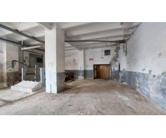 Nave industrial con terreno .  SIN COMISION DE AGENCIA