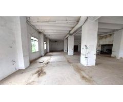 Nave industrial con terreno .  SIN COMISION DE AGENCIA