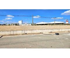 Se vende suelo industrial con nave