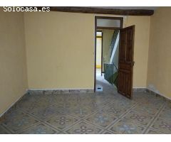 CASA CON PATIO EN JÉRICA