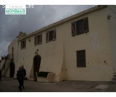 Venta de Finca Rústica del siglo XV en Castellvi de la Marca con 25 Ha. De Viñedos