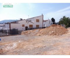 PARCELAS UNIFAMILIARES EN EL CENTRO.