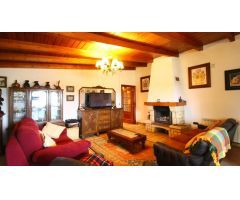 COMPLEJO DE ACABADO RUSTICO EN LEON - PARCELA 16.000,00 M2