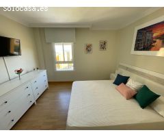 PISO REFORMADO CON MOBILIARIO A ESTRENAR EN TORREALMIRANTE. ¡PERIODO DE PUJAS AL ALZA HASTA 10/04!
