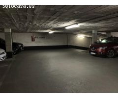 Alquiler de plaza de Garaje en la zona de los Pisos Azules.