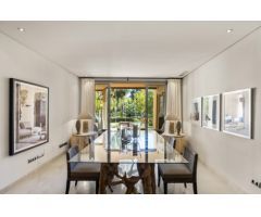 Apartamento en la Milla de Oro, Marbella