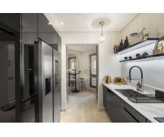 Apartamento en la Milla de Oro, Marbella