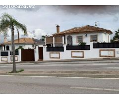 Magnifica villa independiente en una sola planta en venta
