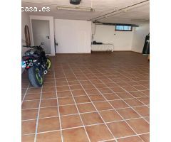 Magnifica villa independiente en una sola planta en venta