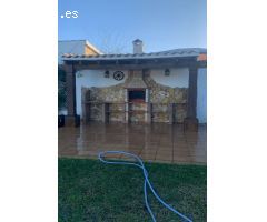 Magnifica villa independiente en una sola planta en venta