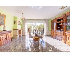 Casa adosada en venta en Vilanova y la Geltrú