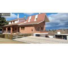 ESPECTACULAR CHALET
