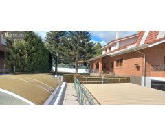 ESPECTACULAR CHALET