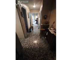 PISO DE 4 DORMITORIOS EN EL CENTRO