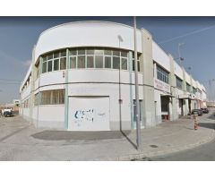 Nave industrial en Elche zona Carrus, 1300 m2