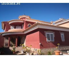 Se vende fantástico chalet en Garrucha !!!