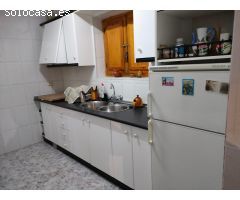 Se vende casa en La Cinta, barriada de Arboleas!!!