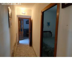 Se vende casa en La Cinta, barriada de Arboleas!!!