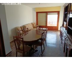 SE VENDE EN GARRUCHA APARTAMENTO DE CUATRO DORMITORIOS!!!