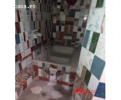 CASA EN EL CARMEN JUNTO A OLLERÍAS PARA REFORMAR