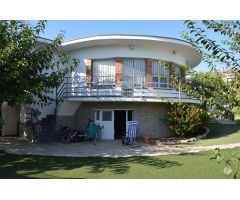 BONITA CASA REFORMADA