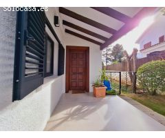 CHALET PAREADO INTEGRAMENTE REFORMADO EN EL CORAZÓN DE ???? CUNIT ????