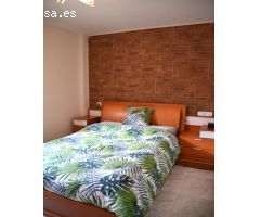 Precioso ático con solárium privado en el centro de Segur de Calafell