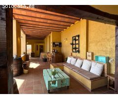 Espectacular casa en una planta y con piscina