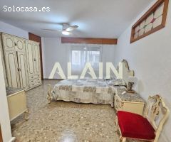 PISO EN VENTA FRENTE  A LA MARINA REAL DE VALENCIA