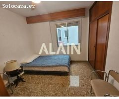 PISO EN VENTA FRENTE  A LA MARINA REAL DE VALENCIA