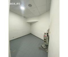 Local comercial en avenida del Reino de Valencia