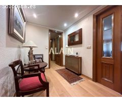 Se Vende  Excelente Piso en Calle Conde Salvatierra