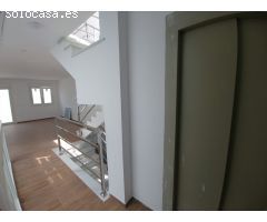 Moderna Casa unifamiliar en Centro de Fuengirola cerca del mar.