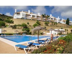 Fantástica Casa Adosada en venta con vistas y jardín en La Cala Resort, Mijas Costa