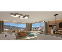 Exclusivo ático de 3 dormitorios en Benahavis con vistas al mar y la montaña