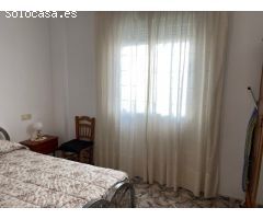 CASA SITUADA EN TOCÓN CON AMPLIAS SUPERFICIES Y MUCHAS POSIBILIDADES !!!!
