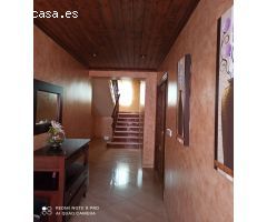 CASA EN SALAR CON 400M² DE SOLAR Y PISCINA CON ZONAS VERDES !!!!