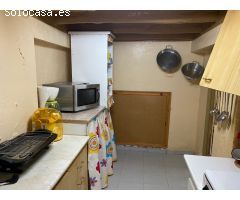 CORTIJO RURAL SITUADA EN ZONA TRANQUILA DE LOJA CON 1.400M² DE SUPERFICIE DE TERRENO Y VIVIENDA !!!