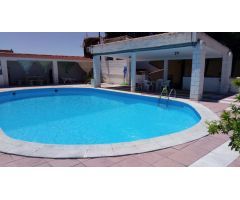 ESPECTACULAR COMPLEJO RURAL CON 5 CASAS INDEPENDIENTES, ZONAS VERDES Y PISCINA !!!!