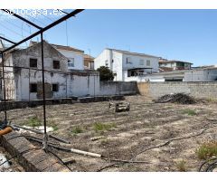 CASA DE PUEBLO PARA REFORMAR SITUADA EN PLENO CENTRO DEL PUEBLO CON 870M² DE SOLAR !!!!!