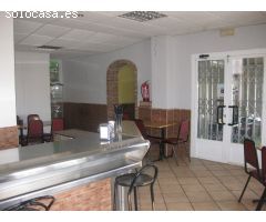GRAN COMPLEJO COMPUESTO POR NAVES,RESTAURANTE,CHALET,CASA DE MADERA,DESGUACE Y SOLAR PARA VEHÍCULOS.