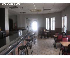 GRAN COMPLEJO COMPUESTO POR NAVES,RESTAURANTE,CHALET,CASA DE MADERA,DESGUACE Y SOLAR PARA VEHÍCULOS.