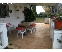 PRECIOSA  PARCELA RÚSTICA, CON 2.500M2 DE SUPERFICIE Y PISCINA . SITUADA EN MORALEDA DE ZAFAYONA.