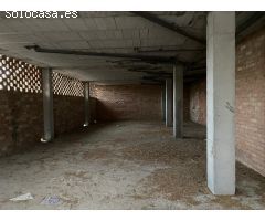 LOCAL COMERCIAL EN HUÉTOR TÁJAR CON 201M2 DE SUPERFICIE EN ZONA DE LA REDONDA SUR !!!!