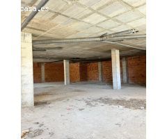 LOCAL CON 372M² DE SUPERFICIE, SITUADO EN ZONA CÉNTRICA Y HACIENDO ESQUINA !! IDEAL PARA INVERSORES