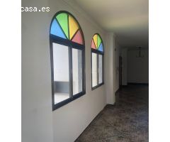 ESPECTACULAR PISO SITUADO EN PLENO CENTRO DEL PUEBLO CON AMPLIAS ESTANCIA Y MUY LUMINOSO !!!