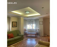 MAGNIFICO PISO SITUADO EN PLENO CORAZÓN DE HUÉTOR TÁJAR CON 2 DORMITORIOS Y TERRAZA PRIVADA !!!!