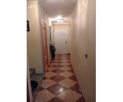 PRECIOSA CASA LISTA PARA ENTRAR A VIVIR SITUADA EN ZONA DE LA FÁBRICA. CON PERFECTA DISTRIBUCIÓN !!