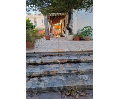 SE VENDE CHALET EN ELCHE